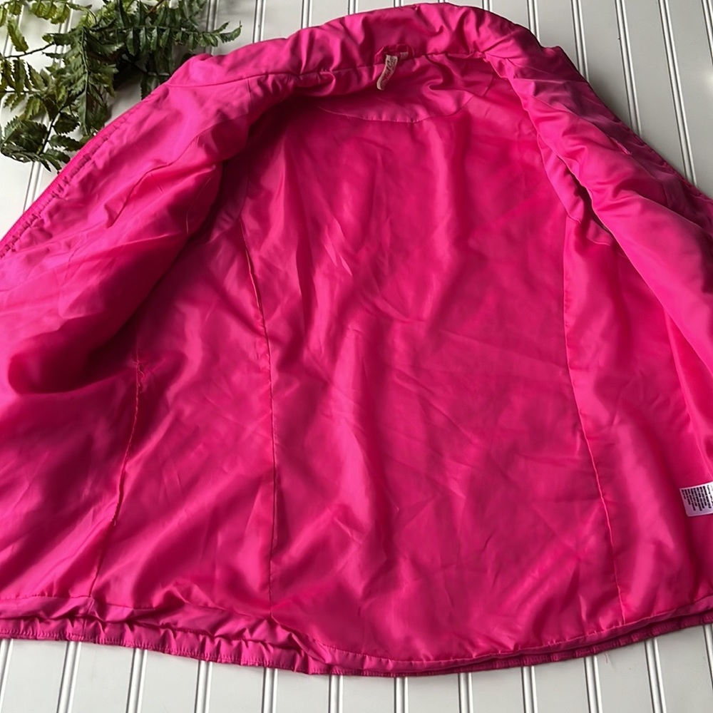 Pink puffer vest lightweight zip up - Picture 8 of 10